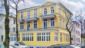 Гостиница Kurpark-Oase  Варнемюнде